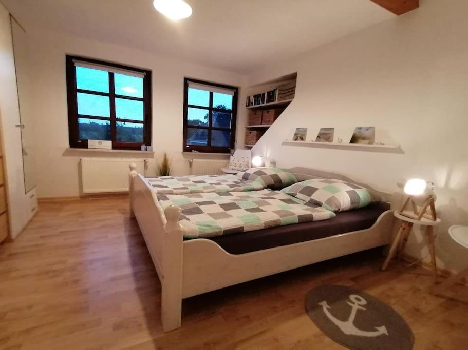 Ferienwohnung Fernblick Osdorf ภายนอก รูปภาพ